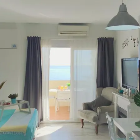 El Estudio De La Playa Benalbeach Holidays Deluxe Apartment Benalmadena