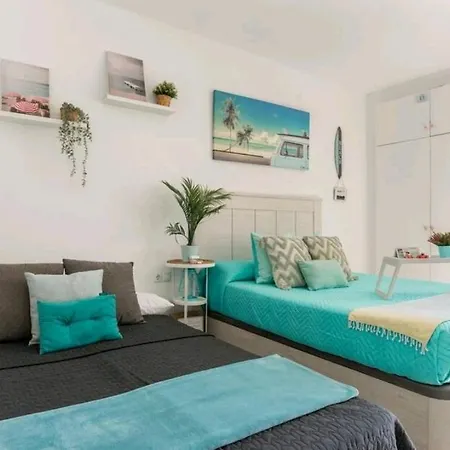 El Estudio De La Playa Benalbeach Holidays Deluxe Apartment *