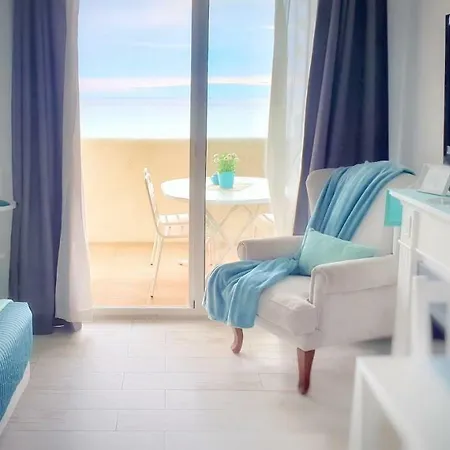 Apartment El Estudio De La Playa Benalbeach Holidays Deluxe