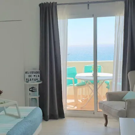El Estudio De La Playa Benalbeach Holidays Deluxe Apartment *