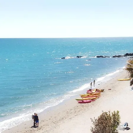 El Estudio De La Playa Benalbeach Holidays Deluxe *